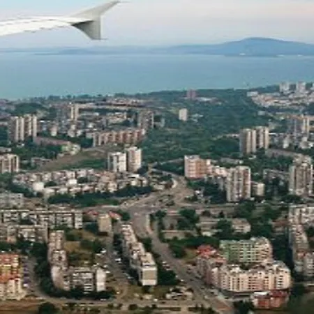 207 Belvedere شقة